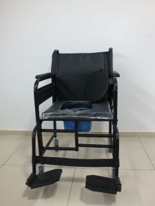 Hasta Sandalyesi Lazımlıklı Oturma yeri - Medikaltec Hasta Sandalyesi Lazımlıklı Medikaltec7557 - Görsel 1 (Ön görünüm)