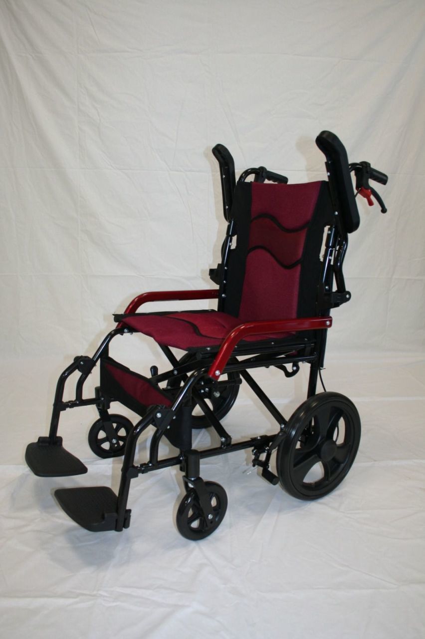 Poylin P806 Tekerlekli Engelli Sandalyes - Medikaltec Tekerlekli Engelli Sandalyesi Medikaltec8720 - Görsel 1 (Ön görünüm)