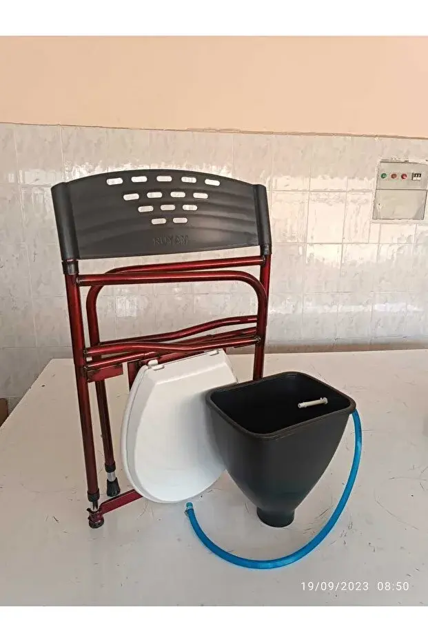 Hasta tuvalet sandalyesi genel görünüm