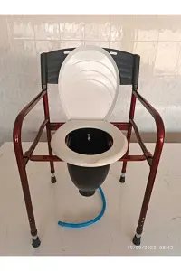 Hasta tuvalet sandalyesi genel görünüm