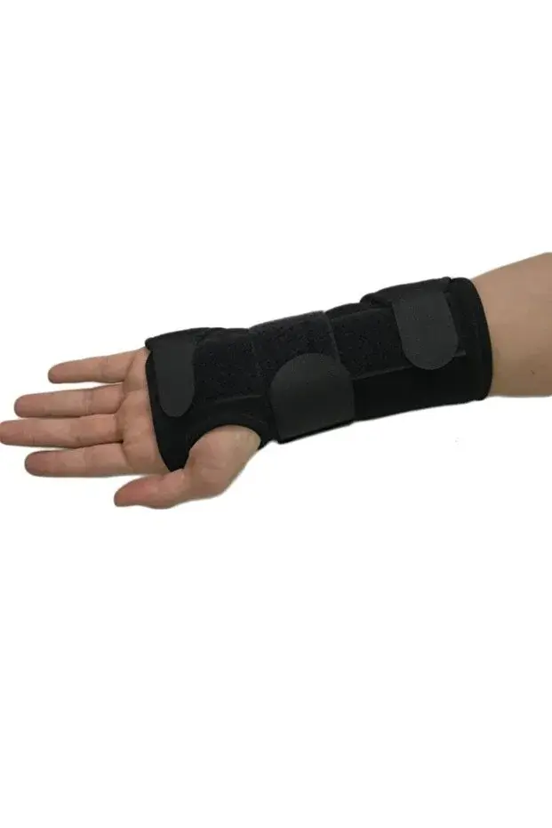 Medikaltec Neopren El Bileği Splinti ön görünüm