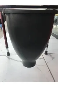 Hasta klozeti altlığı ön görünüm