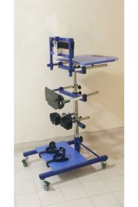 Medikaltec Ayakta Durma Masası Sehpası Gövde Destekli Small Kullanıcı Boyu: 80-130 cm Medikaltec4176 - Görsel 1 (Ön görünüm)