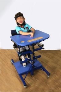 Medikaltec Ayakta Durma Masası Sehpası Gövde ve Baş Boyun Destekli - Medıum Kullanıcı Boyu: 120-150 cm