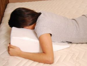 Hbm 27 Entube Hasta Yastığı 14 X 47 X 50 - Medikaltec H Entube Hasta Yastığı