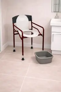 Medikaltec Hasta WC Sandalyesi dış görünüm
