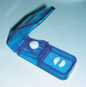 Medikaltec Tablet Kesici İlaç Kesme İlaç Kırma Medikaltec5297 - Görsel 2 (Ön görünüm)