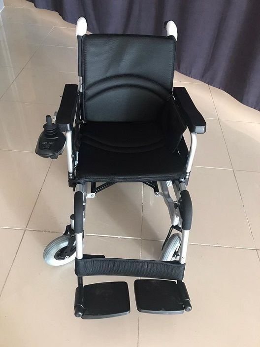 Pulsemed Akülü Tekerlekli Sandalye - Medikaltec Akülü Tekerlekli Sandalye Medikaltec9007 - Görsel 1 (Ön görünüm)