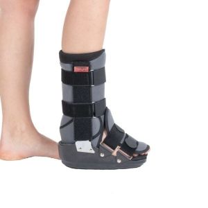 Medikaltec Achill Botu Gri Kısa Small 34-37 Medikaltec1392 - Görsel 1 (Ön görünüm)