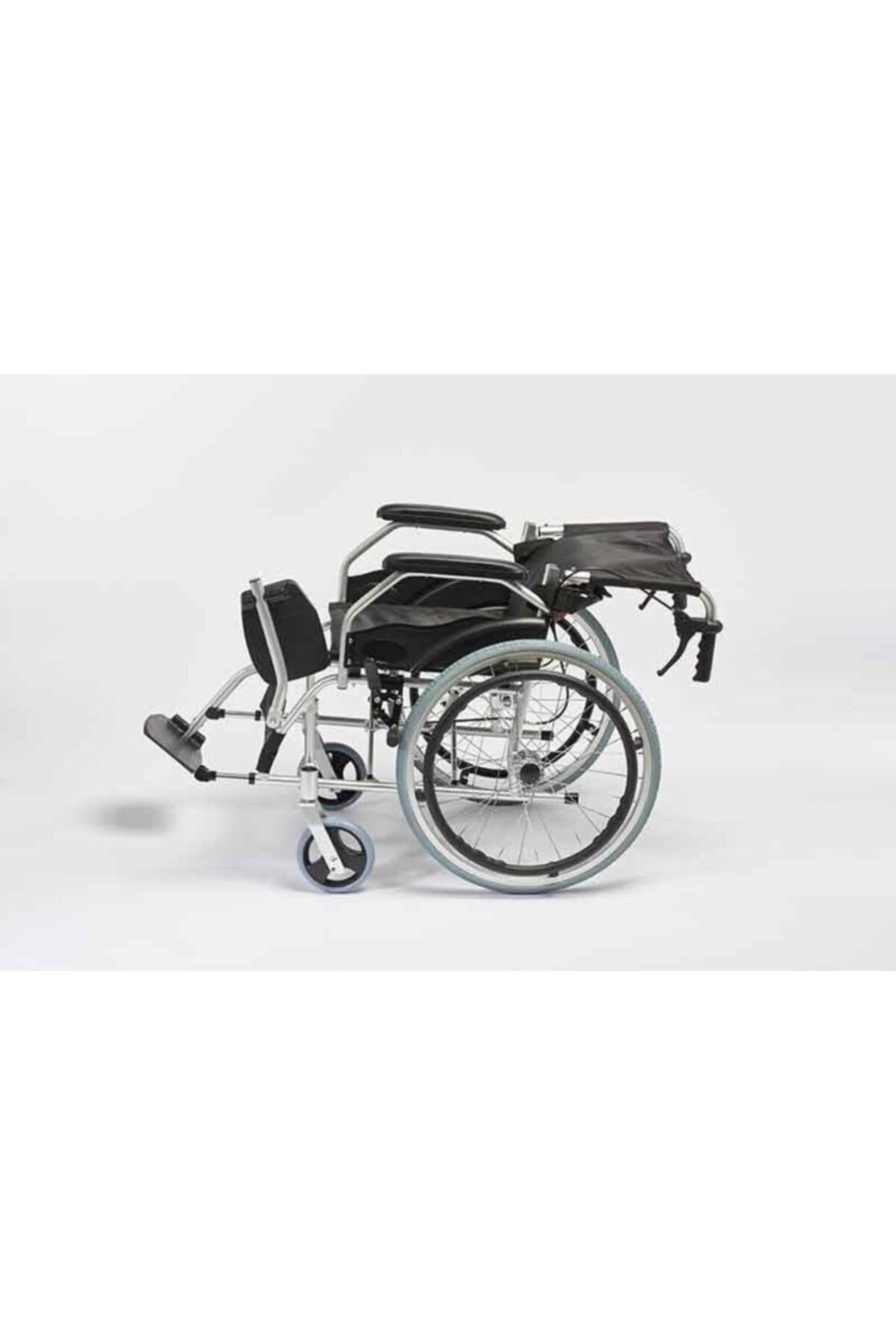 Medikaltec Tekerlekli Sandalye Medikaltec4416 - Görsel 1 (Ön görünüm)