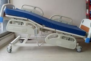 Diyaliz Hasta Karyolası4 Motorlu Hasta K - Medikaltec Diyaliz Hasta Karyolası Medikaltec6868 - Görsel 3 (Ön görünüm)