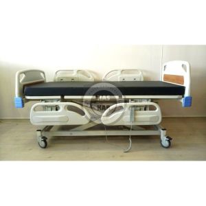 Medikaltec 3 Motorlu ABS Tabanca Ve Asansörlü Hasta Karyolası + 4 Parçalı Yatak