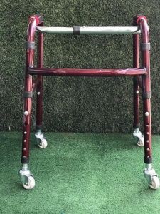 Medikaltec 4 Tekerli Çocuk Yürüteç Çocuk Walker Medikaltec1549 - Görsel 1 (Ön görünüm)