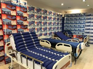 Medikaltec Havalı Yatak Basıncı Ayarlanabilir Ventilasyonlu Ve Pozisyonlu Medikaltec5749 - Görsel 3 (Ön görünüm)