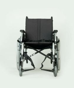 Medikaltec MEYRA Eurochair 2.750 Manuel Tekerlekli Sandalye Medikaltec4638 - Görsel 3 (Ön görünüm)