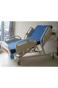 Medikaltec Asansörlü Dört Motorlu ABS Başlıklı Hasta Karyolası
