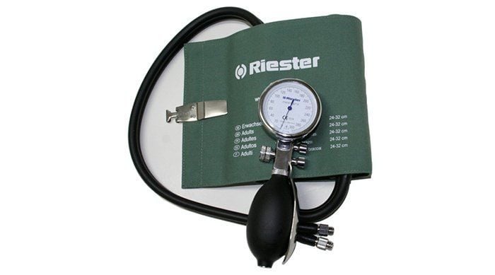 riester koldan manuel tansiyon aleti El  - Medikaltec Koldan Manuel Tansiyon Aleti