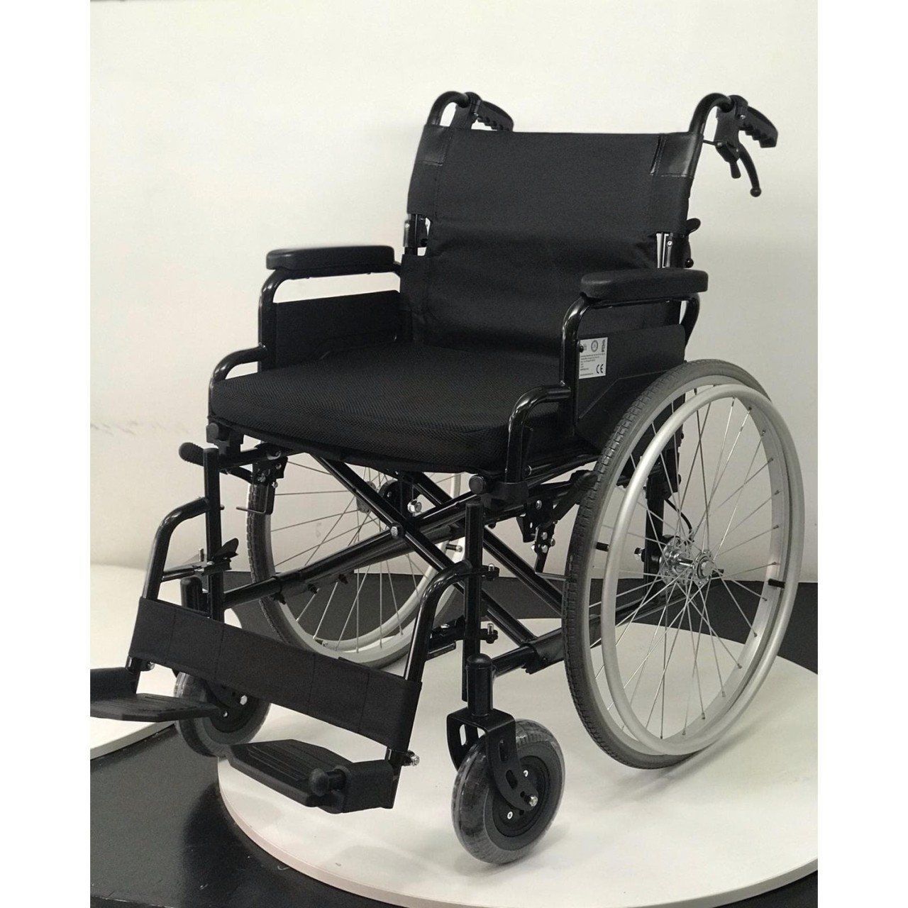 Golfi̇ G-135 Geniş Manuel Tekerlekli San - Medikaltec ̇ G- Geniş Manuel Tekerlekli Sandalye